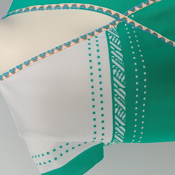 Refashioned Vintage Retro Top - Picture 2 of 7